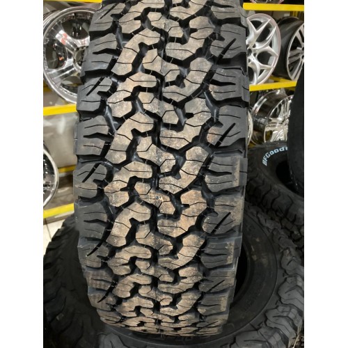 235/70R16P 106T AT ALL TERRAIN T/A NEUPAR