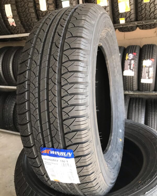 235/65R17 108H XL MAXCLAW H/T2 WINRUN