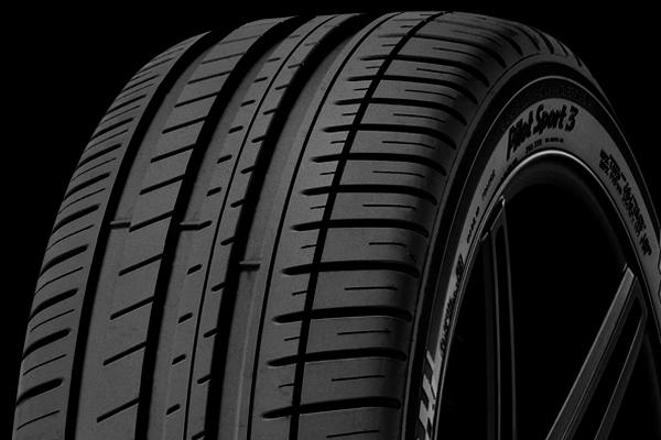 245/40ZR17 91Y PILOT SPORT3 MICHELIN
