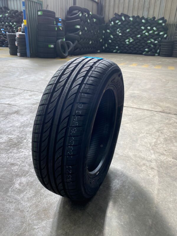 205/65R15 94H TS305 TRANSMATE