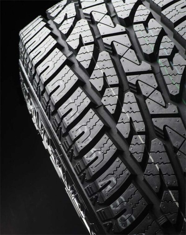 235/75R15 109S XL HA01 BLACKHAWK