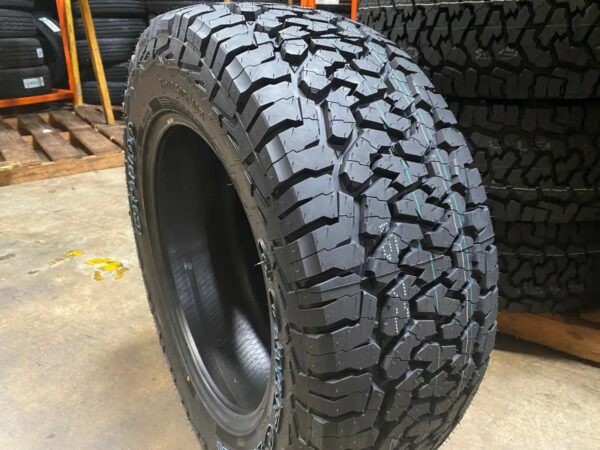 225/60R17 103H CF1100 COMFORSER