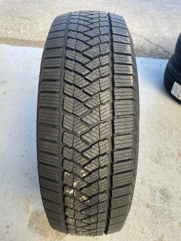 175/70R14C 95/93T TRANSEASON VAN TRANSMATE